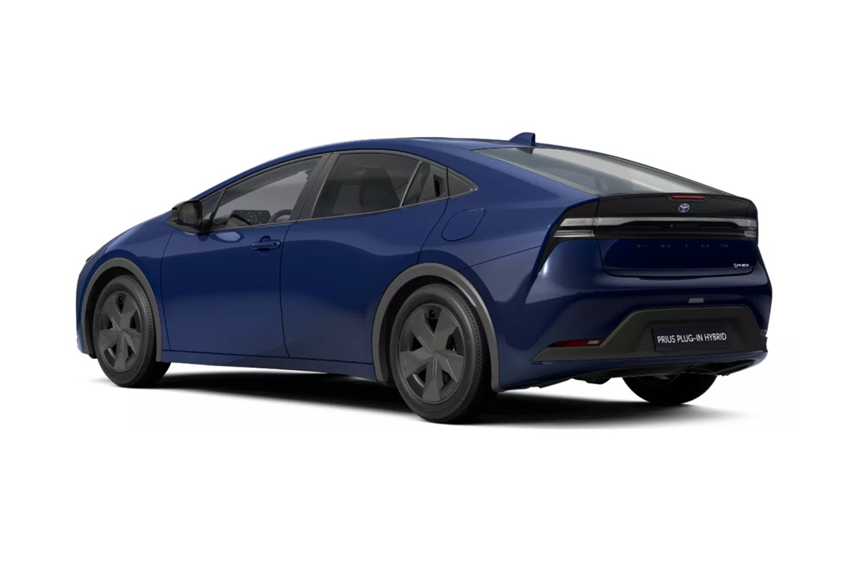 Toyota Prius Plug-in II - undefined
